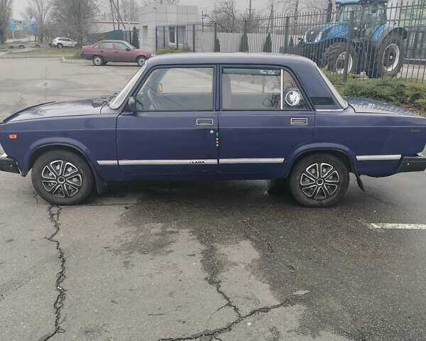 Синій ВАЗ 2107, об'ємом двигуна 1.46 л та пробігом 82 тис. км за 1400 $, фото 4 на Automoto.ua