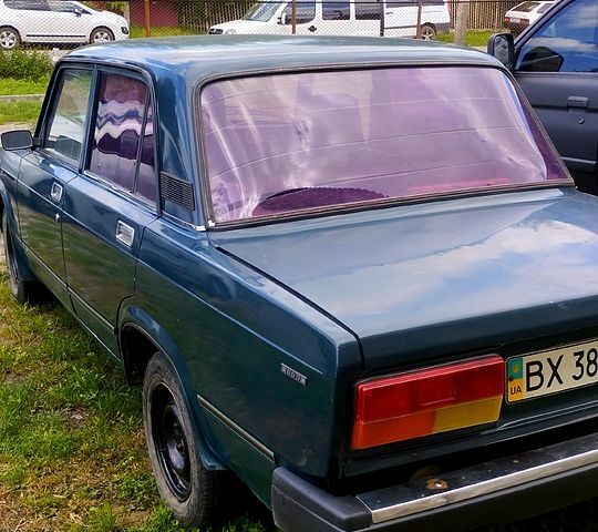 Синий ВАЗ 2107, объемом двигателя 1.5 л и пробегом 205 тыс. км за 780 $, фото 2 на Automoto.ua