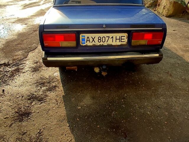 Синий ВАЗ 2107, объемом двигателя 1.5 л и пробегом 0 тыс. км за 800 $, фото 2 на Automoto.ua