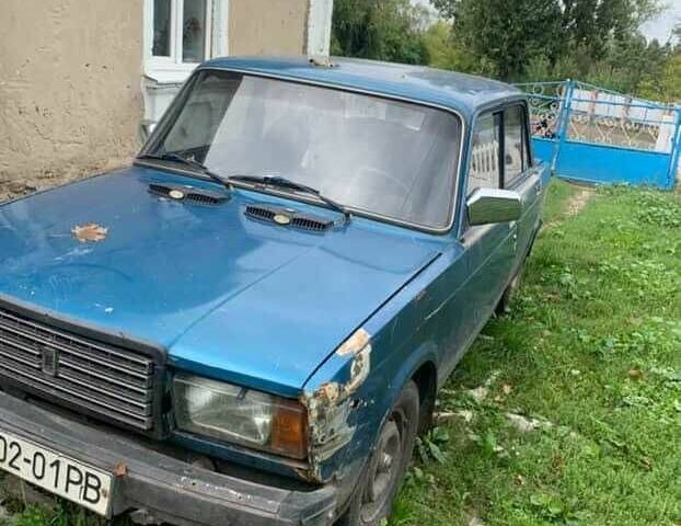ВАЗ 2107 1998 в Здолбунове на Automoto.ua Синий ВАЗ 2107, объемом двигателя 1.5 л и пробегом 100 тыс. км за 350 $, фото 2 на Automoto.ua