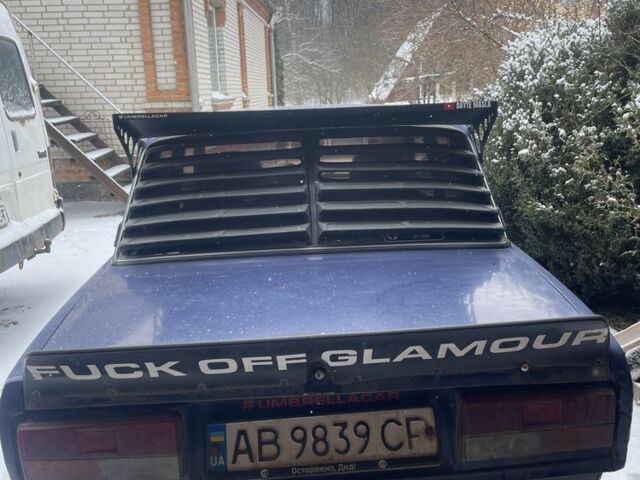 Синий ВАЗ 2107, объемом двигателя 1.5 л и пробегом 25 тыс. км за 1050 $, фото 3 на Automoto.ua