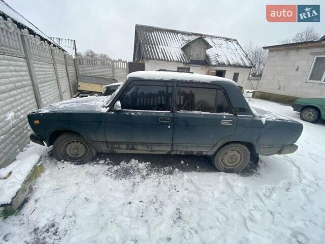 Синій ВАЗ 2107, об'ємом двигуна 1.45 л та пробігом 200 тис. км за 650 $, фото 2 на Automoto.ua