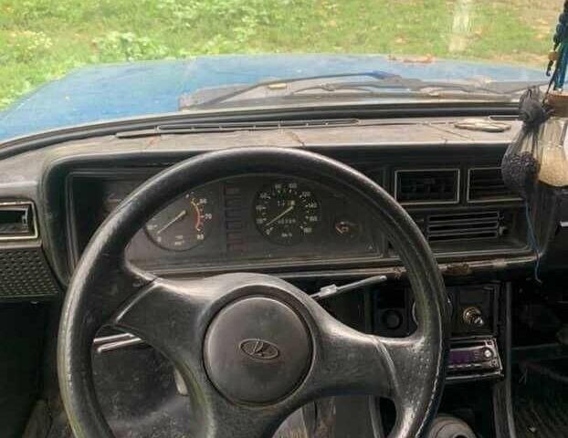 ВАЗ 2107 1998 в Здолбунове на Automoto.ua Синий ВАЗ 2107, объемом двигателя 1.5 л и пробегом 100 тыс. км за 350 $, фото 3 на Automoto.ua