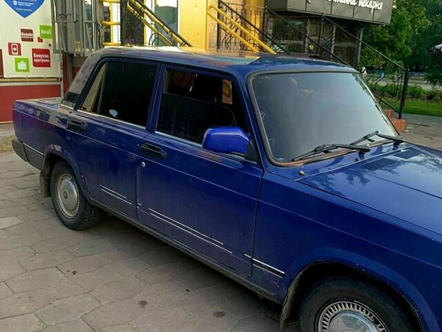 Синий ВАЗ 2107, объемом двигателя 1.3 л и пробегом 56 тыс. км за 1100 $, фото 4 на Automoto.ua