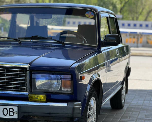 Синий ВАЗ 2107, объемом двигателя 1.5 л и пробегом 90 тыс. км за 2250 $, фото 4 на Automoto.ua