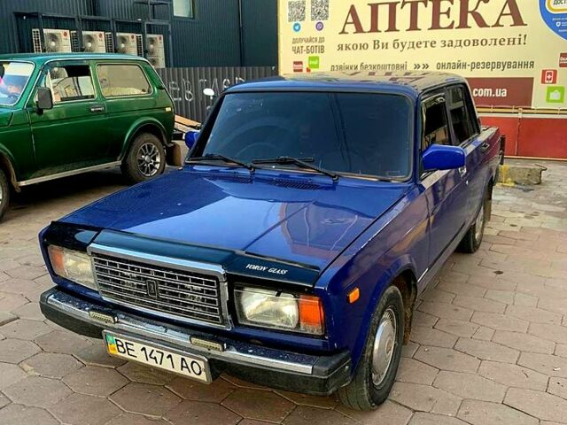 Синий ВАЗ 2107, объемом двигателя 1.3 л и пробегом 56 тыс. км за 1100 $, фото 6 на Automoto.ua