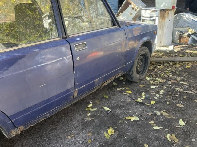 Синій ВАЗ 2107, об'ємом двигуна 1.6 л та пробігом 200 тис. км за 357 $, фото 6 на Automoto.ua