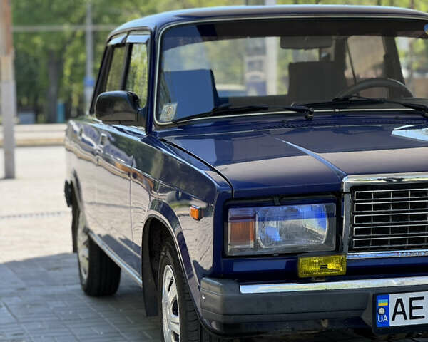 Синий ВАЗ 2107, объемом двигателя 1.5 л и пробегом 90 тыс. км за 1750 $, фото 3 на Automoto.ua