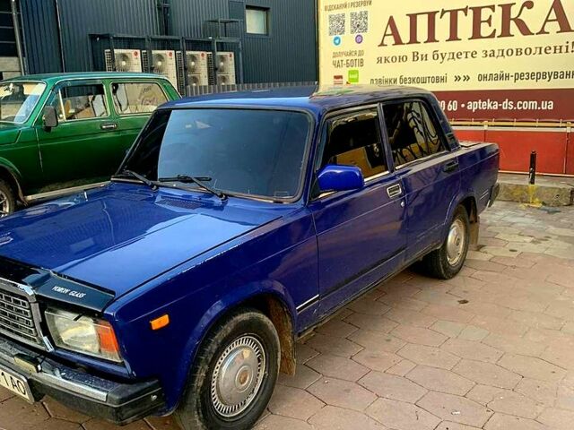 Синий ВАЗ 2107, объемом двигателя 1.3 л и пробегом 56 тыс. км за 1100 $, фото 5 на Automoto.ua