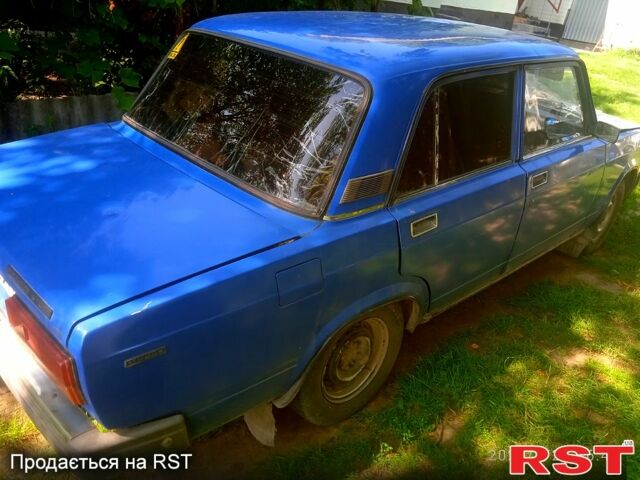 Синий ВАЗ 2107, объемом двигателя 1.5 л и пробегом 65 тыс. км за 650 $, фото 2 на Automoto.ua