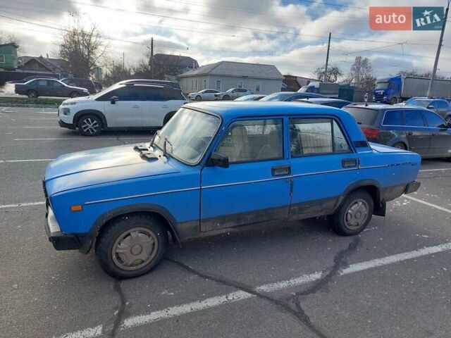Синий ВАЗ 2107, объемом двигателя 1.45 л и пробегом 98 тыс. км за 600 $, фото 2 на Automoto.ua