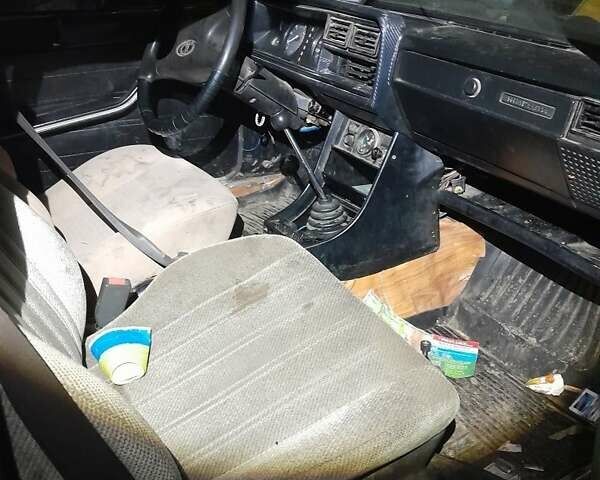 Синий ВАЗ 2107, объемом двигателя 0 л и пробегом 80 тыс. км за 720 $, фото 2 на Automoto.ua
