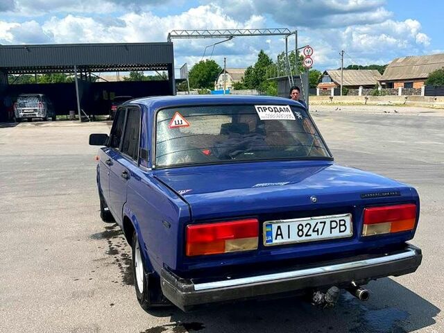 Синий ВАЗ 2107, объемом двигателя 1.5 л и пробегом 100 тыс. км за 1300 $, фото 1 на Automoto.ua