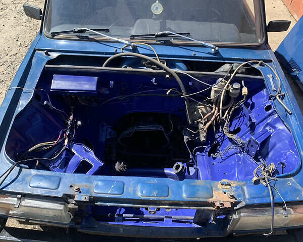 Синий ВАЗ 2107, объемом двигателя 1.6 л и пробегом 300 тыс. км за 1200 $, фото 14 на Automoto.ua