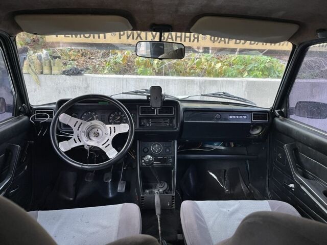 Синий ВАЗ 2107, объемом двигателя 1.5 л и пробегом 300 тыс. км за 1200 $, фото 7 на Automoto.ua