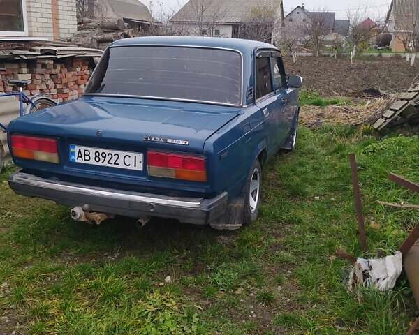 Синий ВАЗ 2107, объемом двигателя 1.5 л и пробегом 30 тыс. км за 1150 $, фото 2 на Automoto.ua