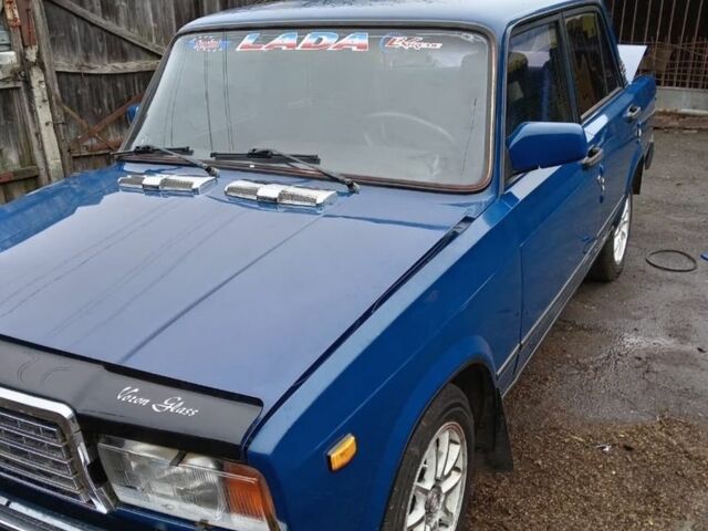 Синій ВАЗ 2107, об'ємом двигуна 1.5 л та пробігом 150 тис. км за 1450 $, фото 7 на Automoto.ua