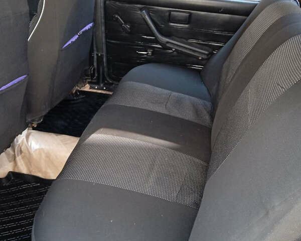 Синий ВАЗ 2107, объемом двигателя 1.5 л и пробегом 140 тыс. км за 1500 $, фото 6 на Automoto.ua