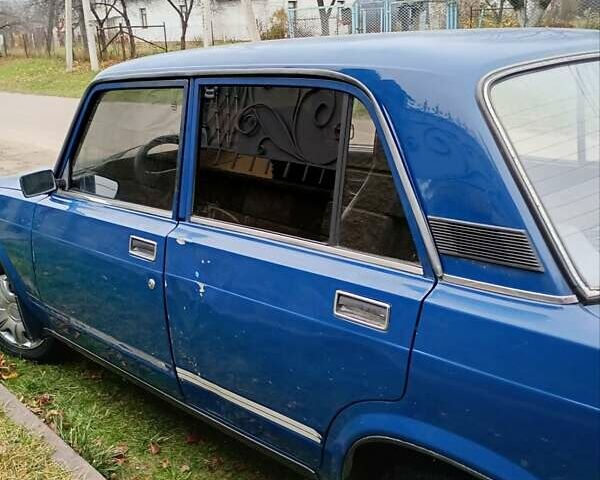 Синий ВАЗ 2107, объемом двигателя 1.5 л и пробегом 100 тыс. км за 1100 $, фото 1 на Automoto.ua