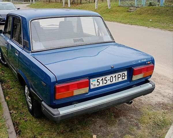 Синий ВАЗ 2107, объемом двигателя 1.5 л и пробегом 100 тыс. км за 1100 $, фото 4 на Automoto.ua