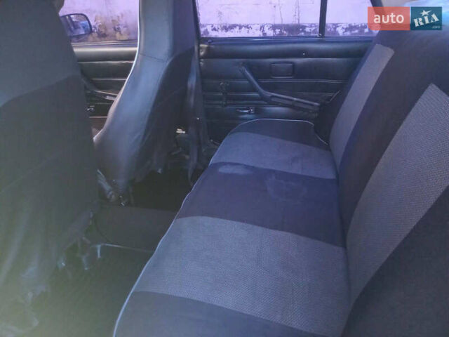 ВАЗ 2107 2001 в Киеве на Automoto.ua Синий ВАЗ 2107, объемом двигателя 1.5 л и пробегом 110 тыс. км за 1500 $, фото 4 на Automoto.ua