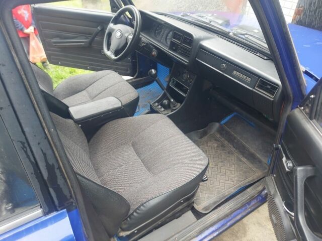 Синій ВАЗ 2107, об'ємом двигуна 1.3 л та пробігом 57 тис. км за 1500 $, фото 6 на Automoto.ua