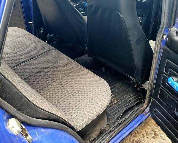 ВАЗ 2107 2001 в Кременчуге на Automoto.ua Синий ВАЗ 2107, объемом двигателя 1.5 л и пробегом 67 тыс. км за 2000 $, фото 2 на Automoto.ua