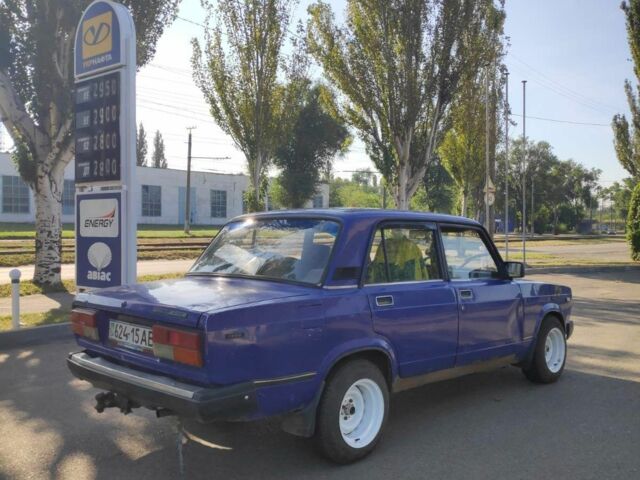 Синий ВАЗ 2107, объемом двигателя 0 л и пробегом 350 тыс. км за 650 $, фото 7 на Automoto.ua