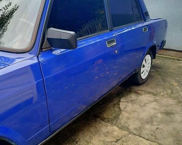 ВАЗ 2107 2001 в Кременчуге на Automoto.ua Синий ВАЗ 2107, объемом двигателя 1.5 л и пробегом 67 тыс. км за 2000 $, фото 5 на Automoto.ua