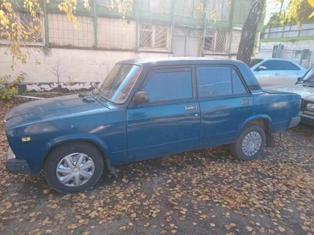 ВАЗ 2107 2001 в Киеве на Automoto.ua Синий ВАЗ 2107, объемом двигателя 0 л и пробегом 110 тыс. км за 1500 $, фото 1 на Automoto.ua