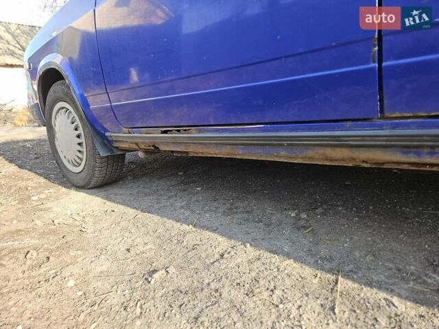 Синий ВАЗ 2107, объемом двигателя 1.5 л и пробегом 104 тыс. км за 1250 $, фото 5 на Automoto.ua