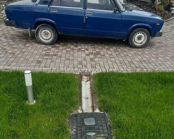 ВАЗ 2107 2001 в Тернополе на Automoto.ua Синий ВАЗ 2107, объемом двигателя 0 л и пробегом 85 тыс. км за 800 $, фото 3 на Automoto.ua