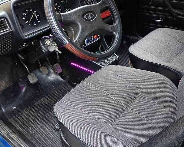 Синий ВАЗ 2107, объемом двигателя 1.5 л и пробегом 100 тыс. км за 1100 $, фото 8 на Automoto.ua