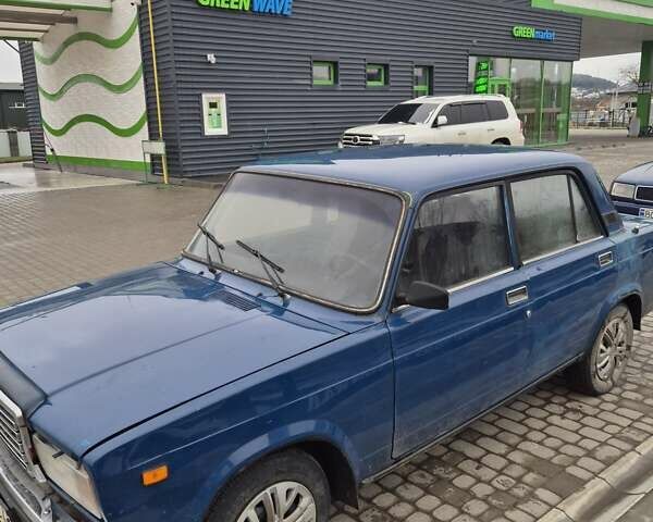 Синий ВАЗ 2107, объемом двигателя 1.5 л и пробегом 100 тыс. км за 650 $, фото 6 на Automoto.ua