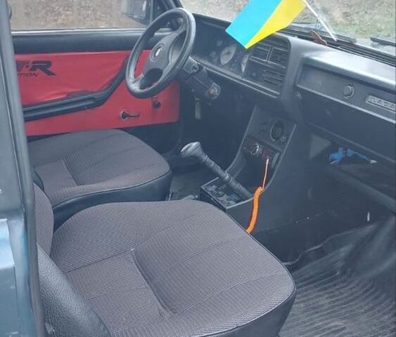 Синій ВАЗ 2107, об'ємом двигуна 1.5 л та пробігом 300 тис. км за 600 $, фото 1 на Automoto.ua