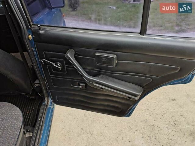 Синий ВАЗ 2107, объемом двигателя 1.45 л и пробегом 35 тыс. км за 1150 $, фото 11 на Automoto.ua