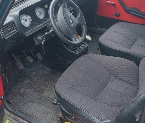 Синій ВАЗ 2107, об'ємом двигуна 1.5 л та пробігом 300 тис. км за 600 $, фото 4 на Automoto.ua