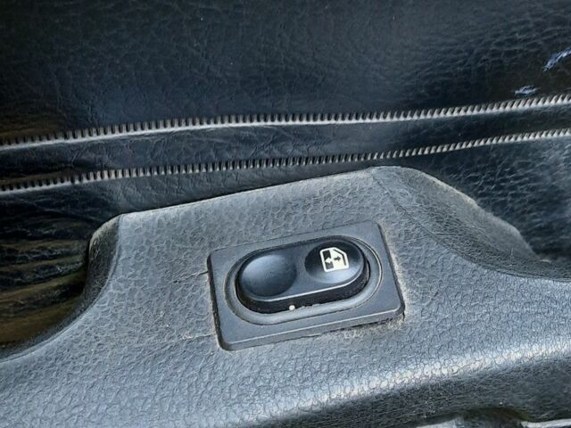 Синій ВАЗ 2107, об'ємом двигуна 1.5 л та пробігом 200 тис. км за 711 $, фото 3 на Automoto.ua