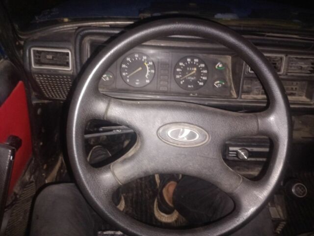 Синій ВАЗ 2107, об'ємом двигуна 1.5 л та пробігом 50 тис. км за 712 $, фото 2 на Automoto.ua