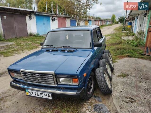 Синий ВАЗ 2107, объемом двигателя 1.45 л и пробегом 35 тыс. км за 1150 $, фото 36 на Automoto.ua