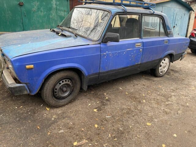 Синій ВАЗ 2107, об'ємом двигуна 1 л та пробігом 333 тис. км за 214 $, фото 1 на Automoto.ua