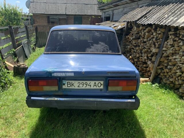 Синий ВАЗ 2107, объемом двигателя 1.5 л и пробегом 1000 тыс. км за 361 $, фото 4 на Automoto.ua