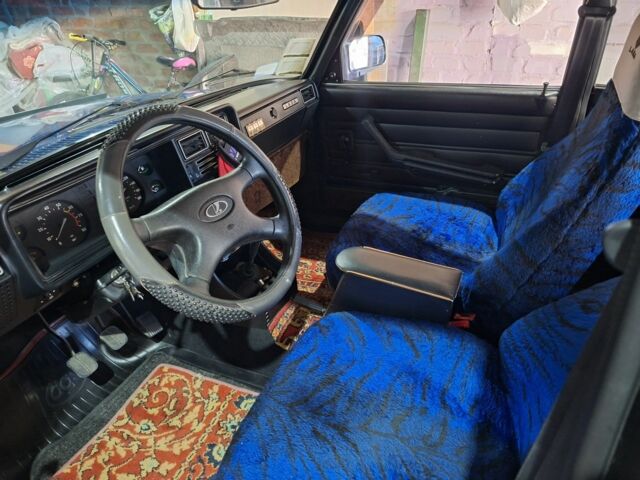 Синий ВАЗ 2107, объемом двигателя 1.6 л и пробегом 21 тыс. км за 3216 $, фото 6 на Automoto.ua