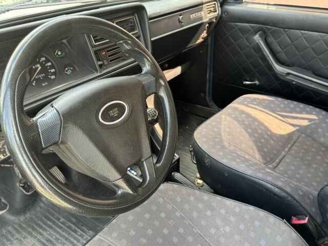 Синій ВАЗ 2107, об'ємом двигуна 1.6 л та пробігом 120 тис. км за 899 $, фото 3 на Automoto.ua