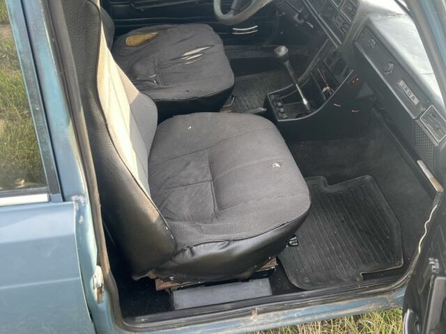 Синий ВАЗ 2107, объемом двигателя 0 л и пробегом 65 тыс. км за 350 $, фото 7 на Automoto.ua