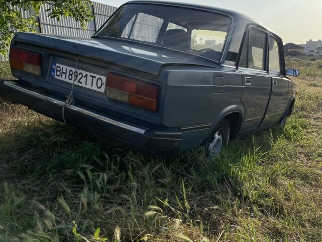 Синий ВАЗ 2107, объемом двигателя 1.5 л и пробегом 75 тыс. км за 350 $, фото 2 на Automoto.ua