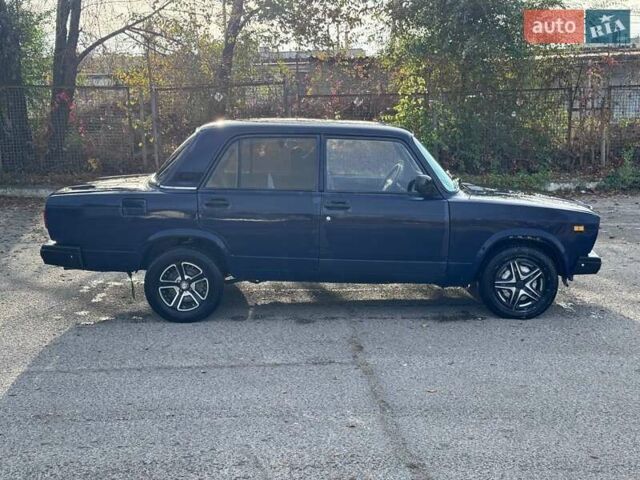 ВАЗ 2107 2003 в Запорожье на Automoto.ua Синий ВАЗ 2107, объемом двигателя 1.45 л и пробегом 250 тыс. км за 900 $, фото 5 на Automoto.ua