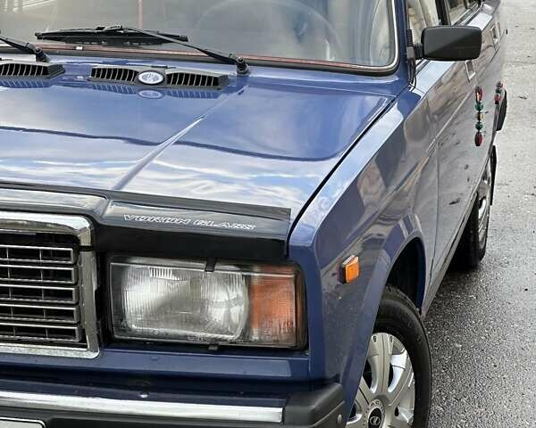 Синий ВАЗ 2107, объемом двигателя 1.45 л и пробегом 39 тыс. км за 1750 $, фото 1 на Automoto.ua