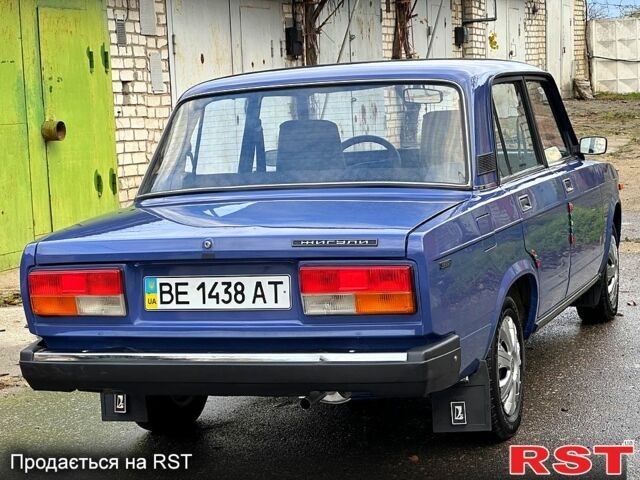 Синий ВАЗ 2107, объемом двигателя 1.5 л и пробегом 167 тыс. км за 1850 $, фото 4 на Automoto.ua