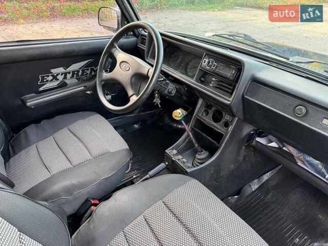 ВАЗ 2107 2003 в Запорожье на Automoto.ua Синий ВАЗ 2107, объемом двигателя 1.45 л и пробегом 250 тыс. км за 900 $, фото 9 на Automoto.ua